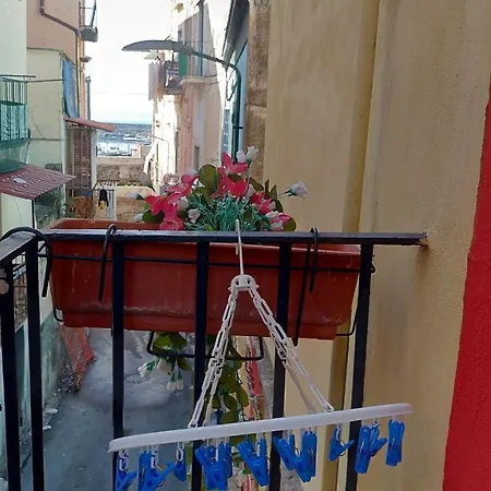 Bed & Breakfast Port Village Vesuvius Torre del Greco