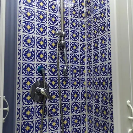 Port Village Vesuvius Bed & Breakfast *